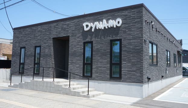 スタッフが働きやすい環境とワークライフバランスを整えることで、「いい仕事」につなげます。