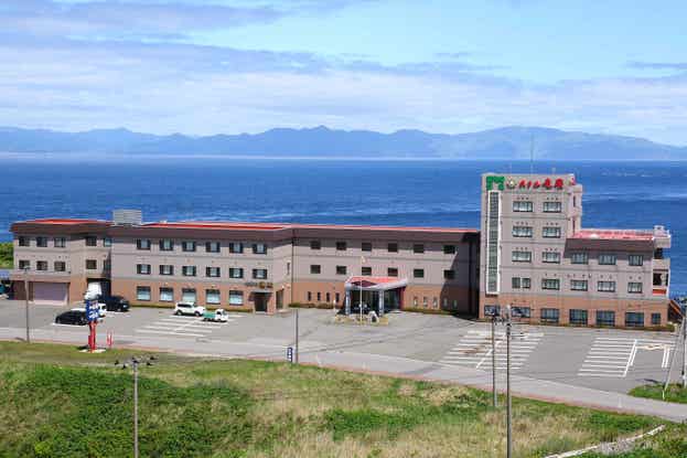 津軽海峡と日本海を一望できる旅館